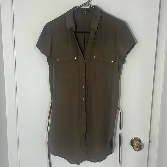 Dress - Picture 2 of 6